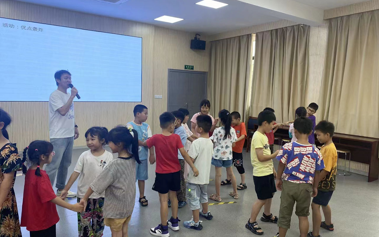 湟源龙观乡中心学校