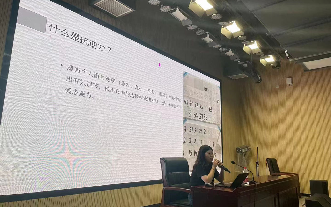 湟源董玉娣中学